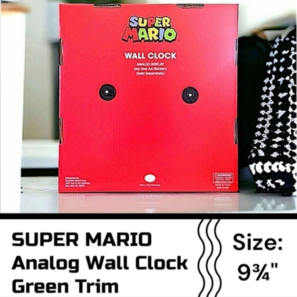Super Mario Analog Wall Clock with Green Trim - Picture 2 of 5